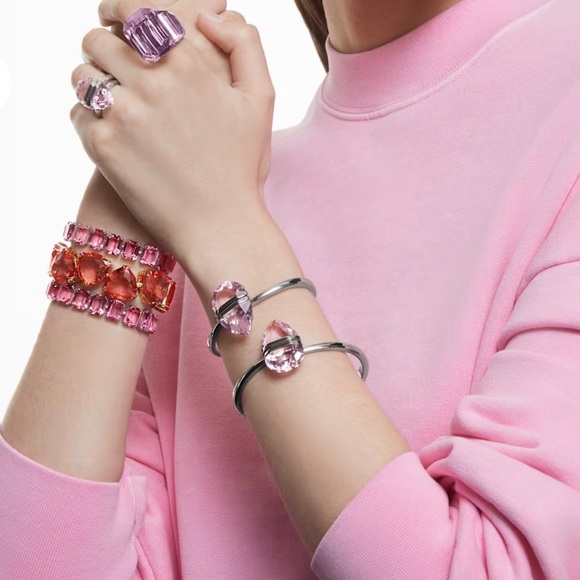 LAST CHANCE SWAROVSKI Lucent bangle bracelet - Picture 2 of 10